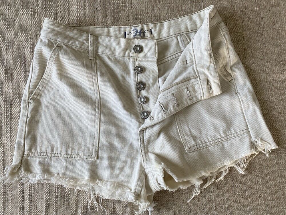 FREE PEOPLE Shorts Cream White Cargo Button Fly Raw Hem 26